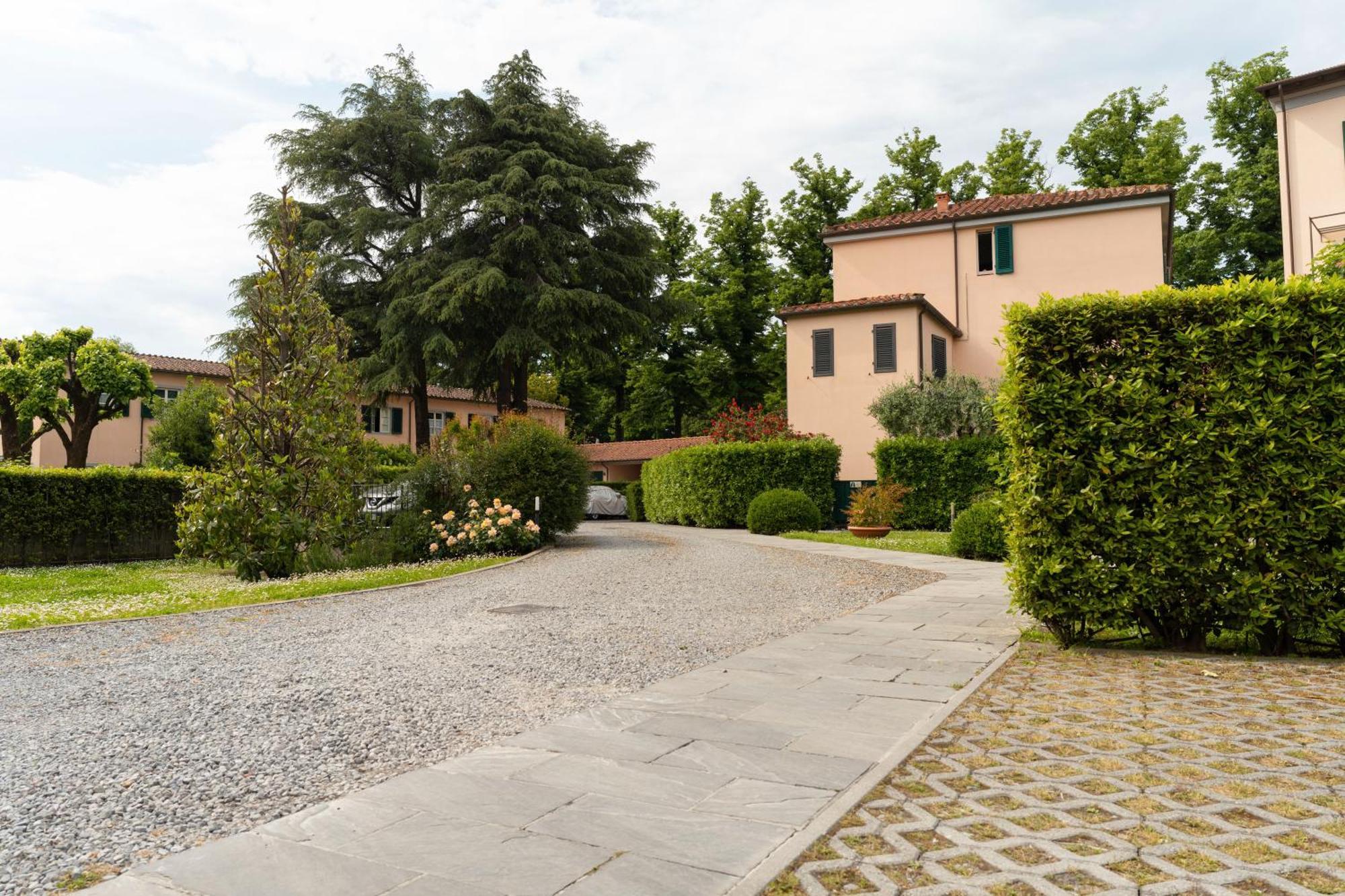 Apartment Storica Parcheggio Incluso Lucca